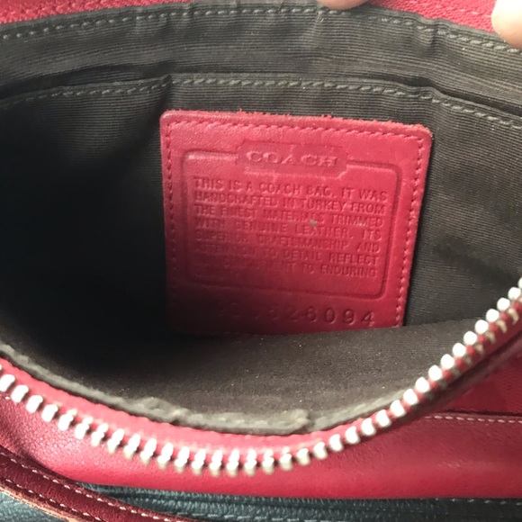 Coach handbag / clutch wristlet purse red - Picture 2 of 3